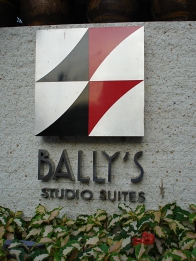 Bally's Studio Suites（バリーズ スタジオ スイーツ）
