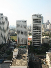 Condo One X Sukhumvit 26 (コンドーワン X スクンビット 26）