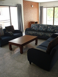 Chiemprapha Apartment