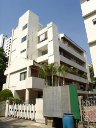 Chiemprapha Apartment