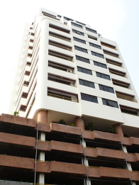 Acadamia Grand Tower